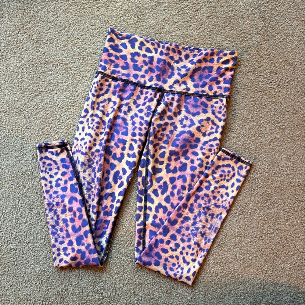 Teeki- Leopard, great condition